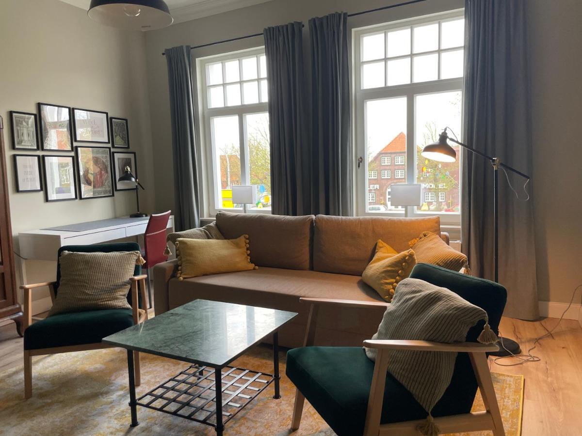 Luxus Lindenhof Apartments -Ferienwohnungen In Friesland An Der Nordsee Am Naturschutzgebiet Urwald Neuenburg  Экстерьер фото